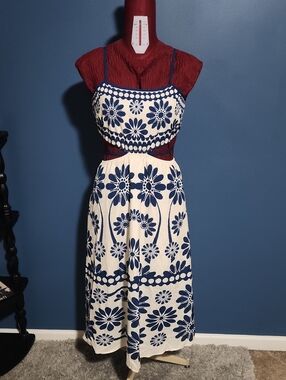 SHEIN Navy and White Floral Midi Dress with Cutouts